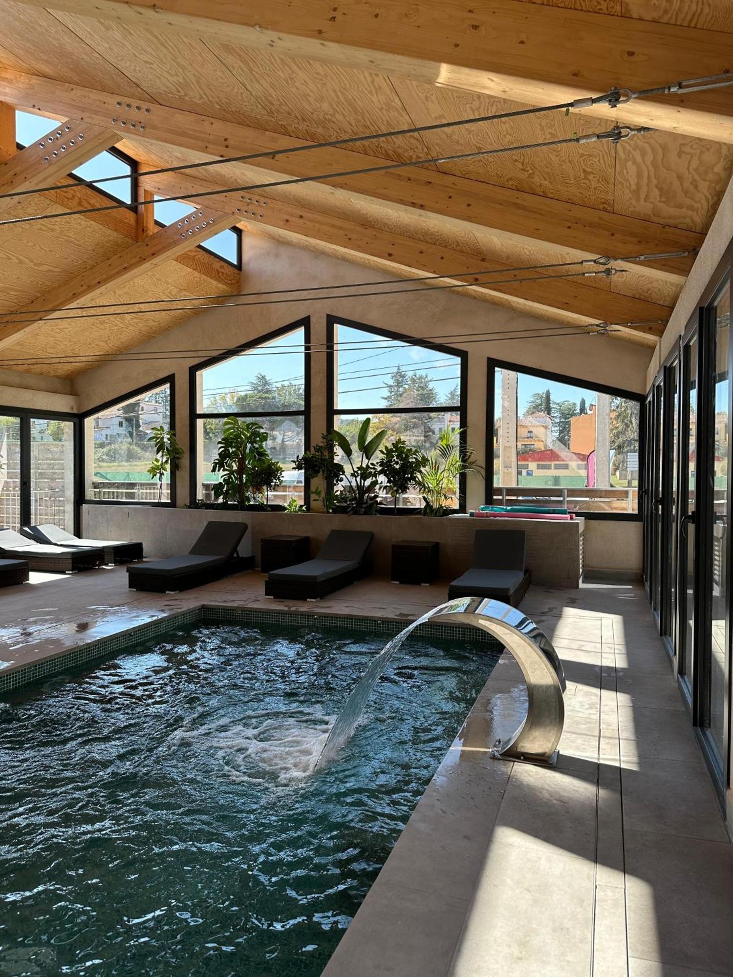 La Violeta Hotel Spa & Chill Out Castelltercol ภายนอก รูปภาพ